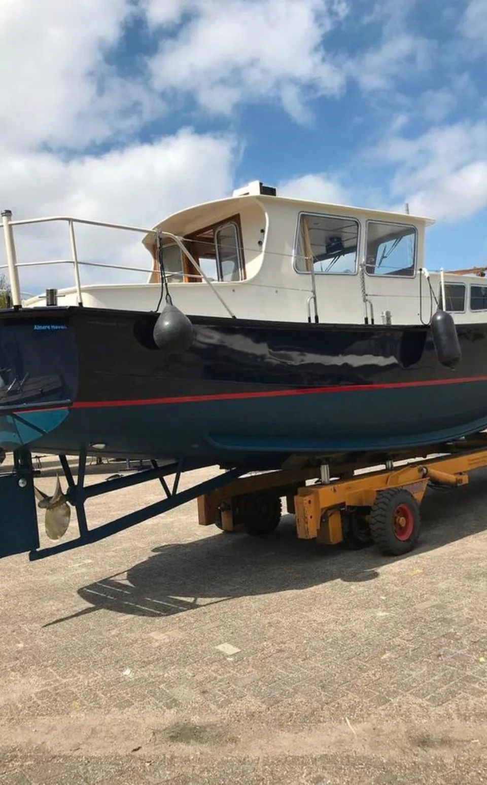 Van Rossumvlet 10.30 uit 1971 – klassieke stalen motorboot - Foto 3