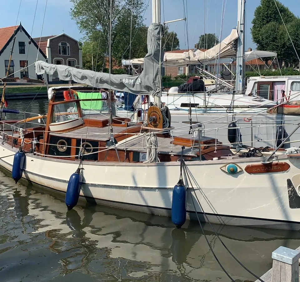 Nienke 10.75 uit 1965 – klassiek stalen zeilschip - Foto 1