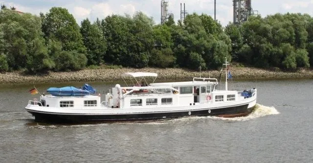 Motorschip Victor 1928 – stalen 25m woonschip - Foto 3