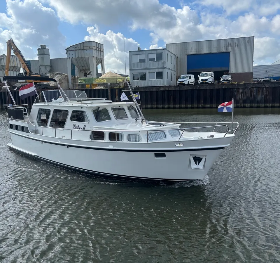 Super Lauwersmeerkruiser 1160 uit 1982 – staal met DAF diesel - Foto 1