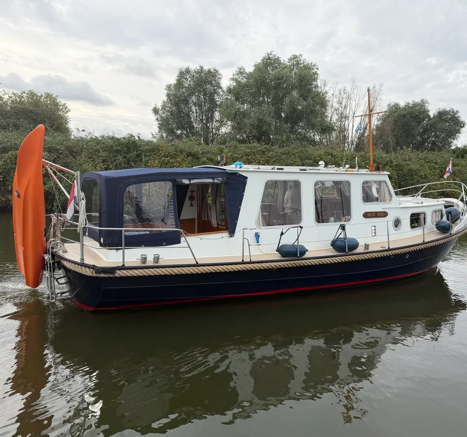 Gillissen 1000 Vlet 1979 – stalen motorjacht Vetus diesel - Foto 3