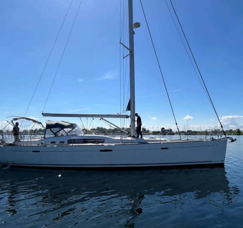 Beneteau Oceanis 54 2011 – Bluewater cruiser met 3 hutten - Foto 1