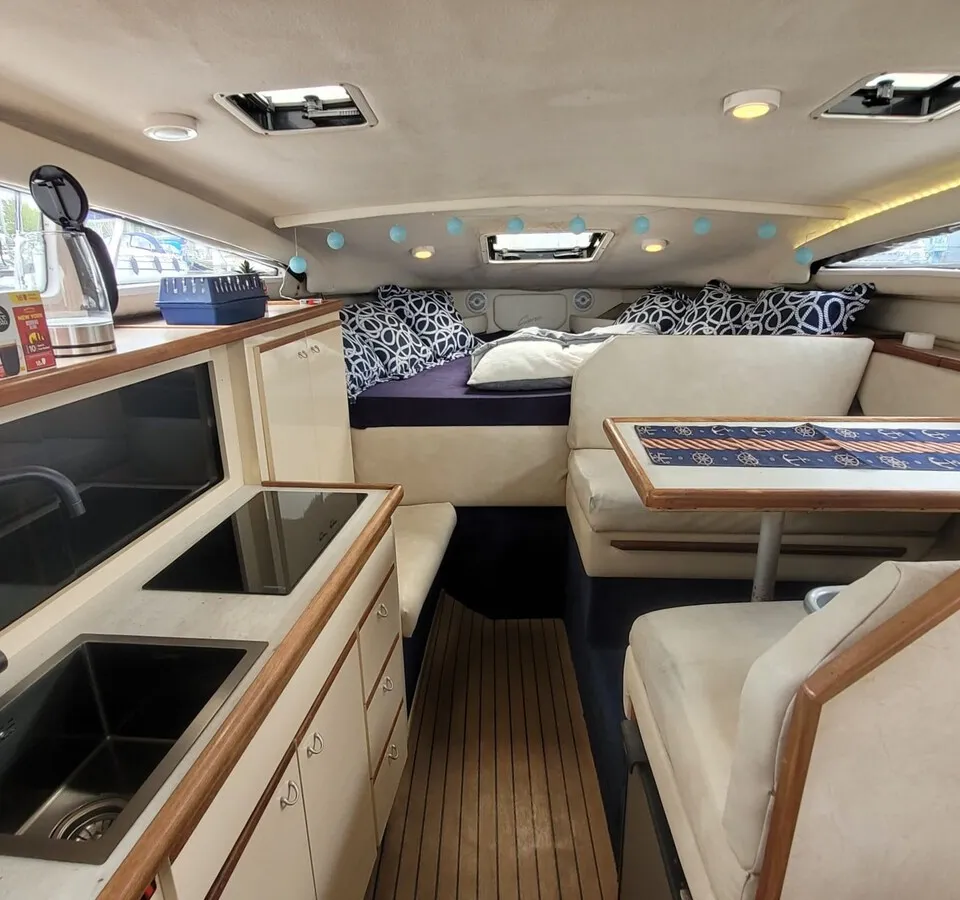 Bayliner 2855 Ciera Sunbridge 1995 – instapklaar met V8 - Foto 2
