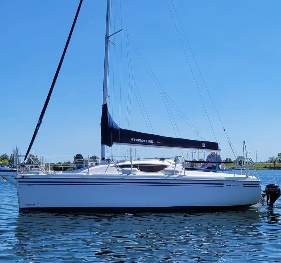 Maxus 24 2014 – trailerbaar met 6 slaapplaatsen - Foto 1