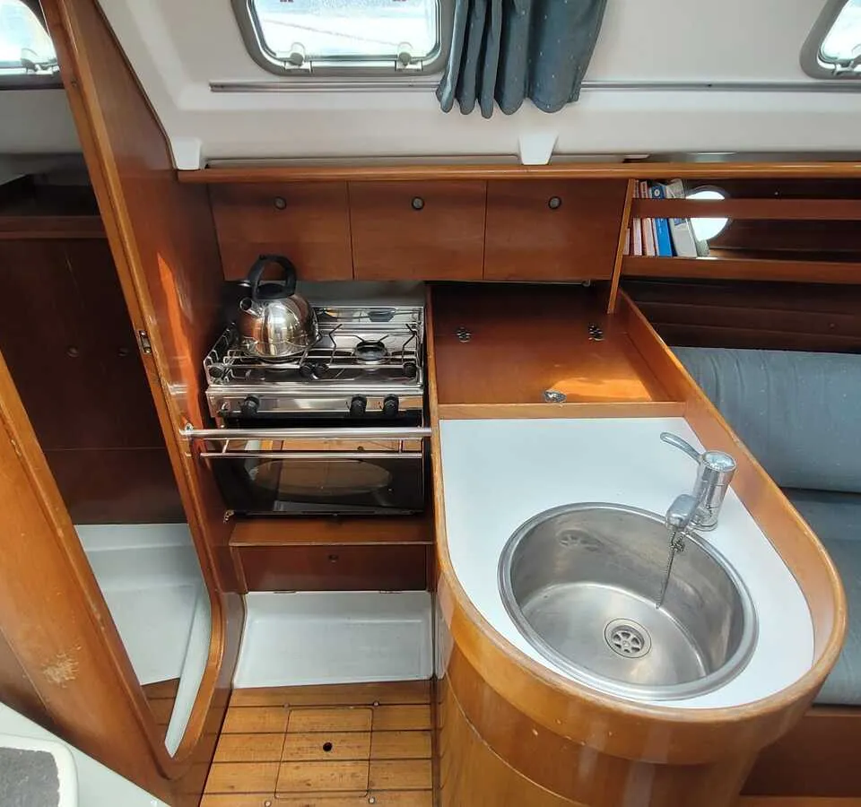 Beneteau First 310 1994 – osmose behandeld & vaarklaar - Foto 3