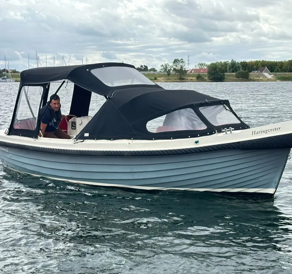 Interboat 22 2010 – Overnaadse sloep met boegschroef - Foto 1