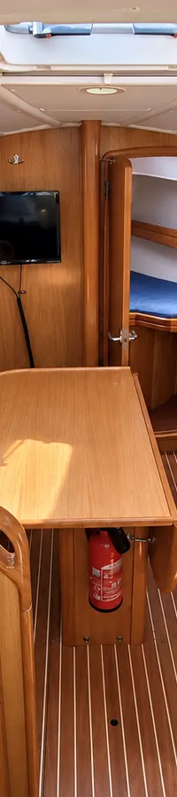 Bavaria 30 Cruiser 2006 – vaarklaar met complete inventaris - Foto 2