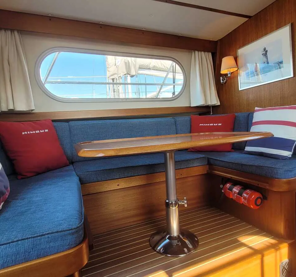 Nimbus 380 Commander 2007 – Scandinavisch motorjacht met flybridge - Foto 3