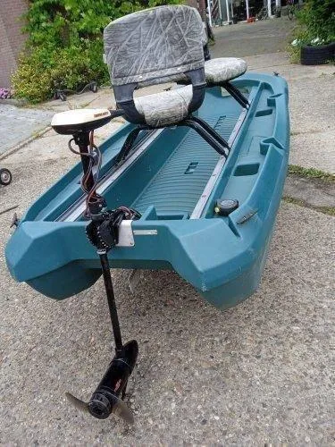 Twin Troller X10 2009 – compacte elektrische vissersboot - Foto 2