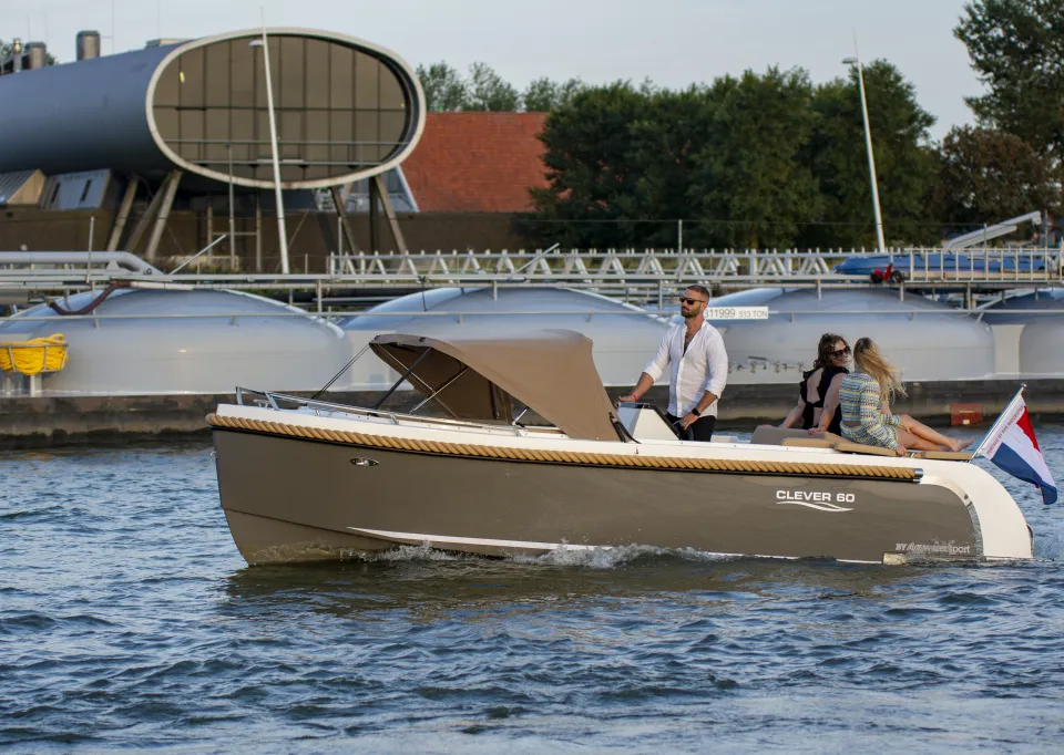 Clever 60 Tender 2025 – Compleet met Suzuki 20 pk - Foto 1