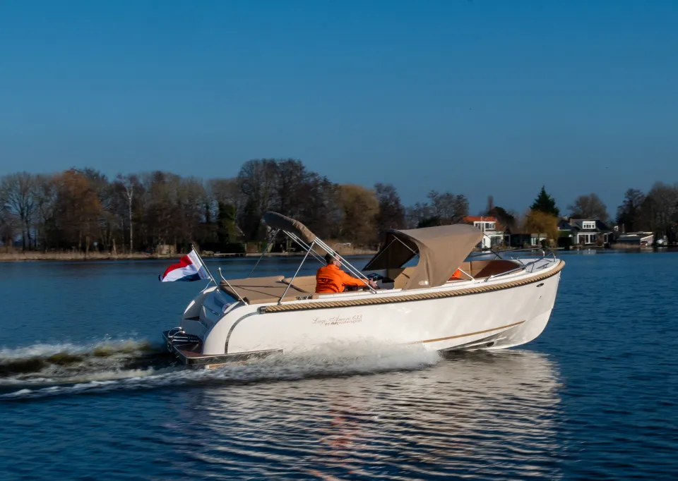 Lago Amore 633 Tender 2025 – polyester dagsloep 6,30m - Foto 2
