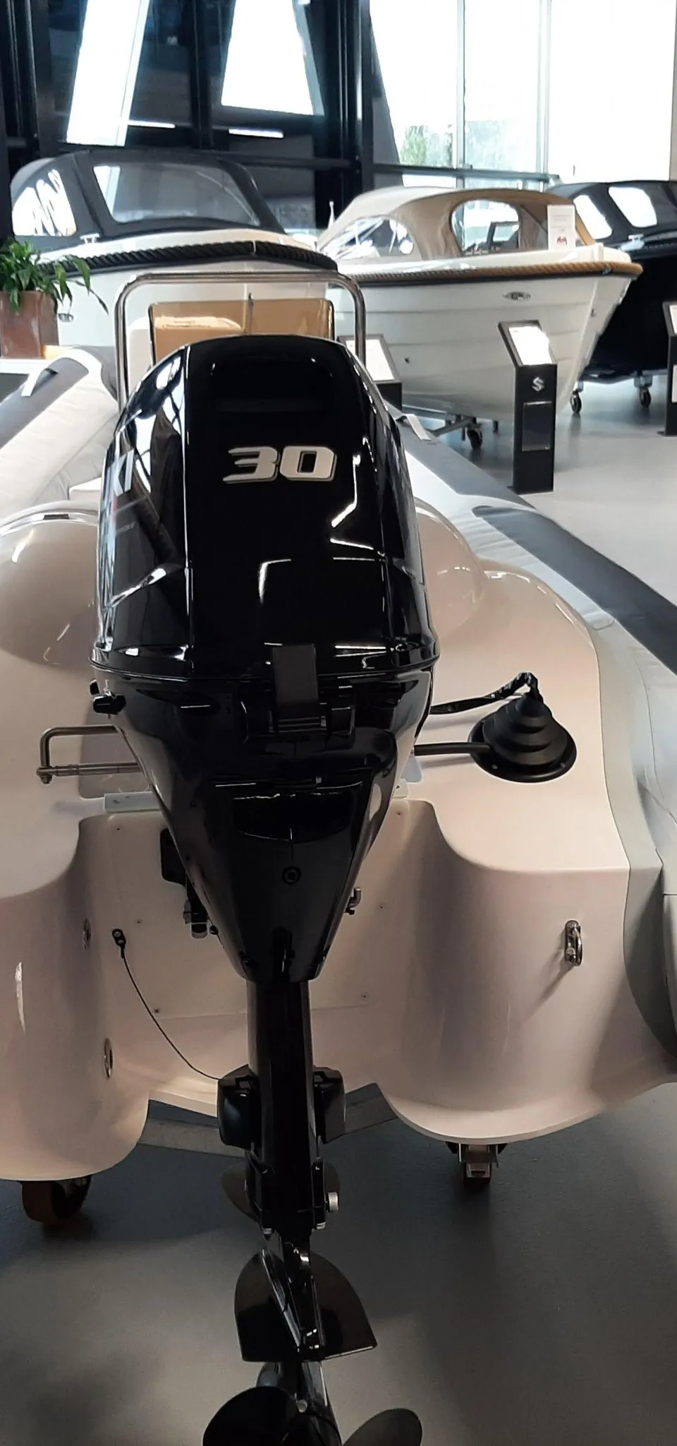 Nimarine MX 450 RIB – compacte rubberboot voor 6 personen - Foto 3