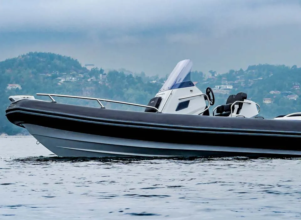 Grand Golden Line G750 2025 – Ruime familie-RIB met V-bodem - Foto 1