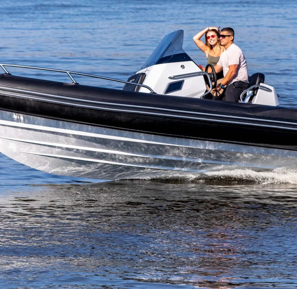 Grand Golden Line G750 2025 – Ruime familie-RIB met V-bodem - Foto 2