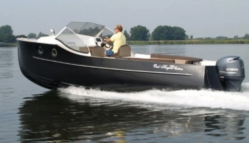 Oud Huijzer 700 Cabine – Veelzijdige tender met hut - Foto 1