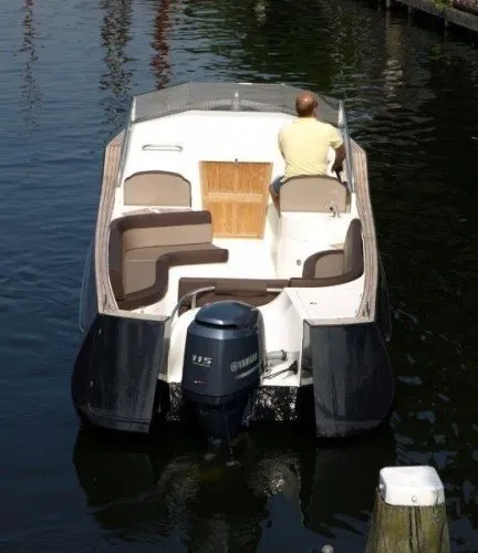Oud Huijzer 700 Cabine – Veelzijdige tender met hut - Foto 3