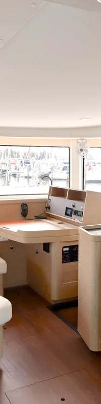 Lagoon 42 2024 – catamaran met 142 motoruren en 3 hutten - Foto 2