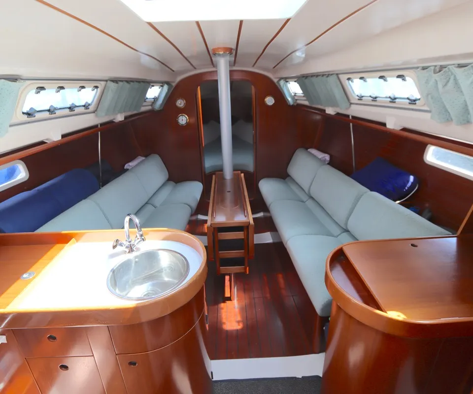 Beneteau Oceanis 300 1992 – Klaar voor gebruik - Foto 2