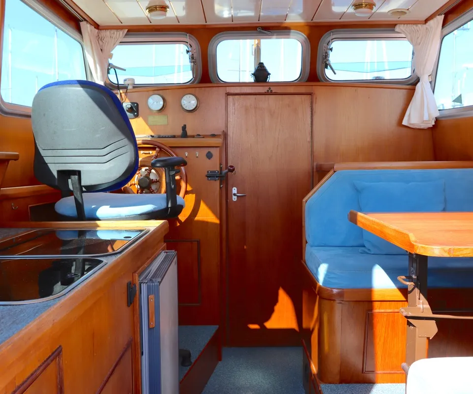 Barkas Buchliner 8.50 (2002) – handzaam stalen motorjacht - Foto 3