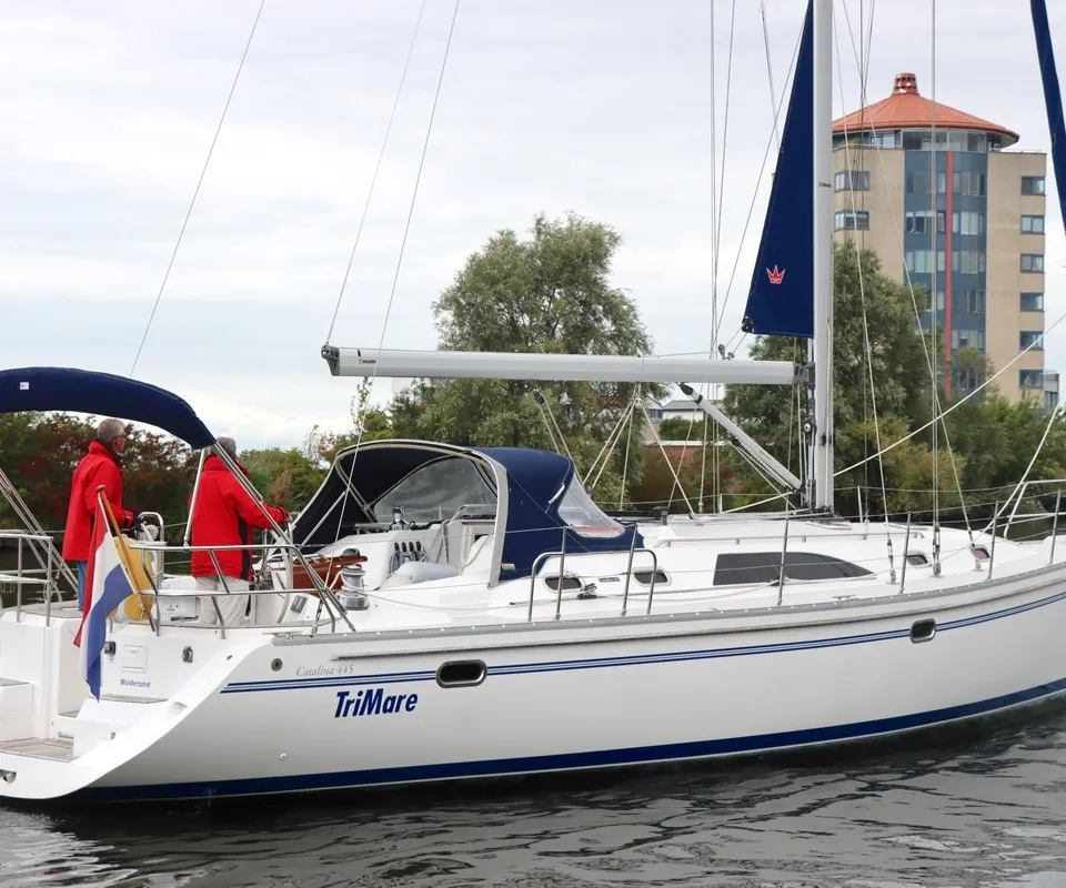 Catalina 445 2009 – ruime 3-huttenindeling - Foto 1