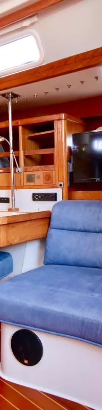 Catalina 42 MK II 1998 – vleugelkiel, ruim interieur - Foto 19