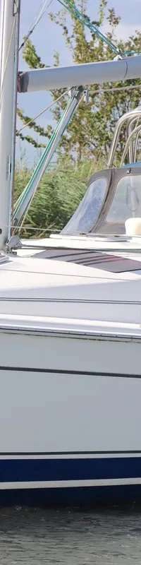 Hunter 33 (2005) – sportief zeiljacht met ruime accommodatie - Foto 1
