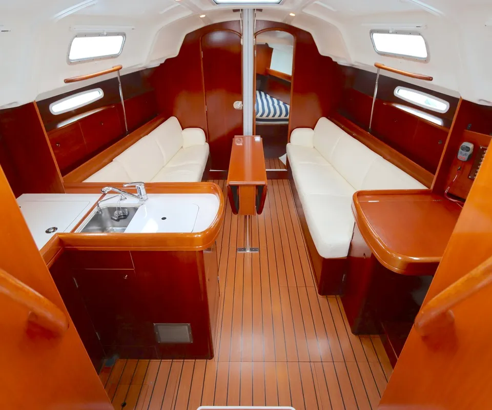 Beneteau First 36.7 Performance 2002 – snel en compleet - Foto 2