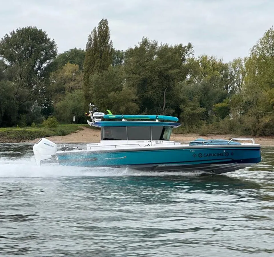 Axopar 28 Cabin 2022 – Finse daycruiser met Mercury V10 - Foto 1
