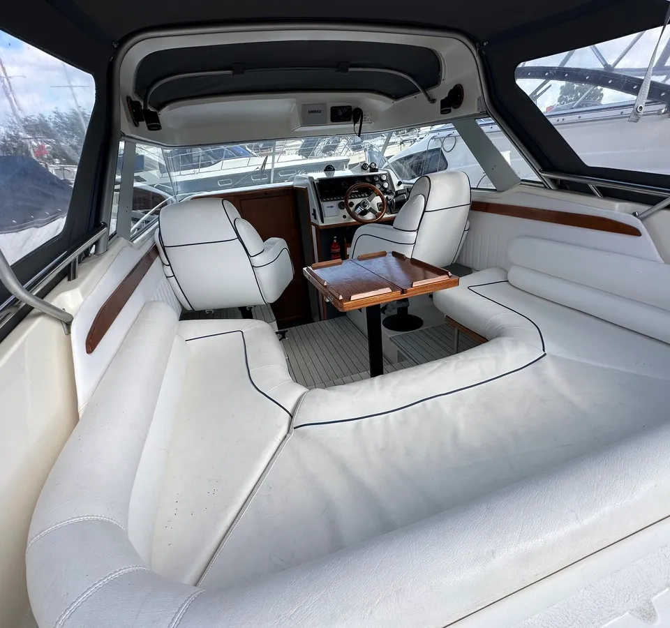 Nidelv 750 HT 1994 – Noors hardtop motorjacht met twin-motor - Foto 2