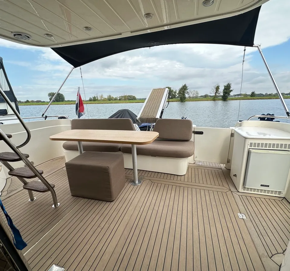 Sunseeker Manhattan 48 1997 – Sportief flybridge motorjacht - Foto 2
