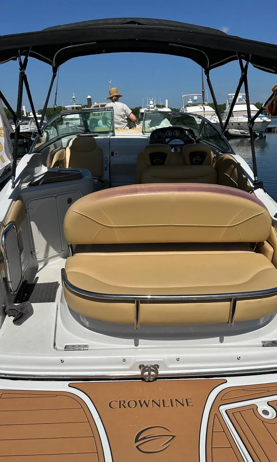 Crownline 280 CR 2010 – Sportieve daycruiser met hut - Foto 3