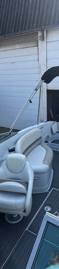 Crownline E6 2011 – 8m bowrider met 300pk Mercruiser - Foto 14
