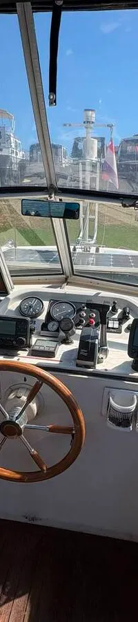 Succes 850 SD motorjacht 1990 – stalen kruiser met vleugelkiel - Foto 4