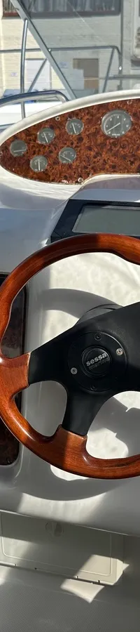 Sessa 35 Oyster 2000 – Motorboot met drie motoren - Foto 6