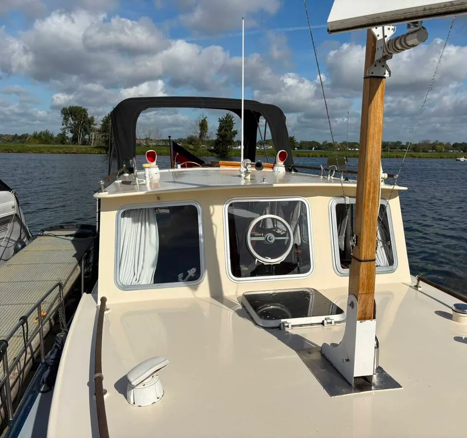 Linssen St. Josef 1050 (1983) – stalen motorjacht kopen - Foto 2