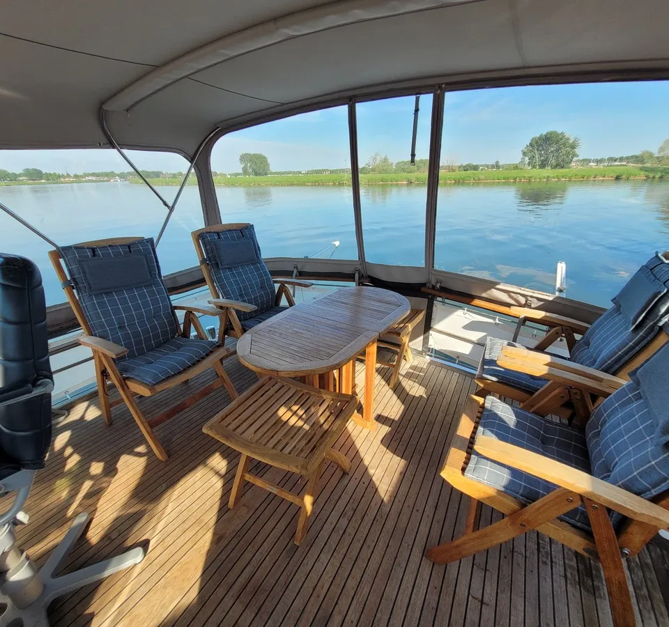 Linssen 42 SL 1986 – stalen motorjacht, twee hutten - Foto 3
