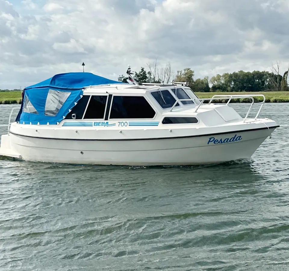 Bella 700 - Foto 1