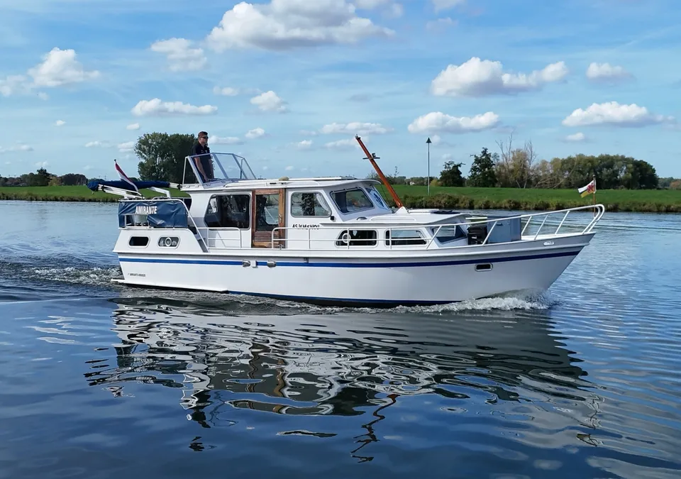 Amirante 970 motorjacht 1984 – stalen vleugelkiel - Foto 1