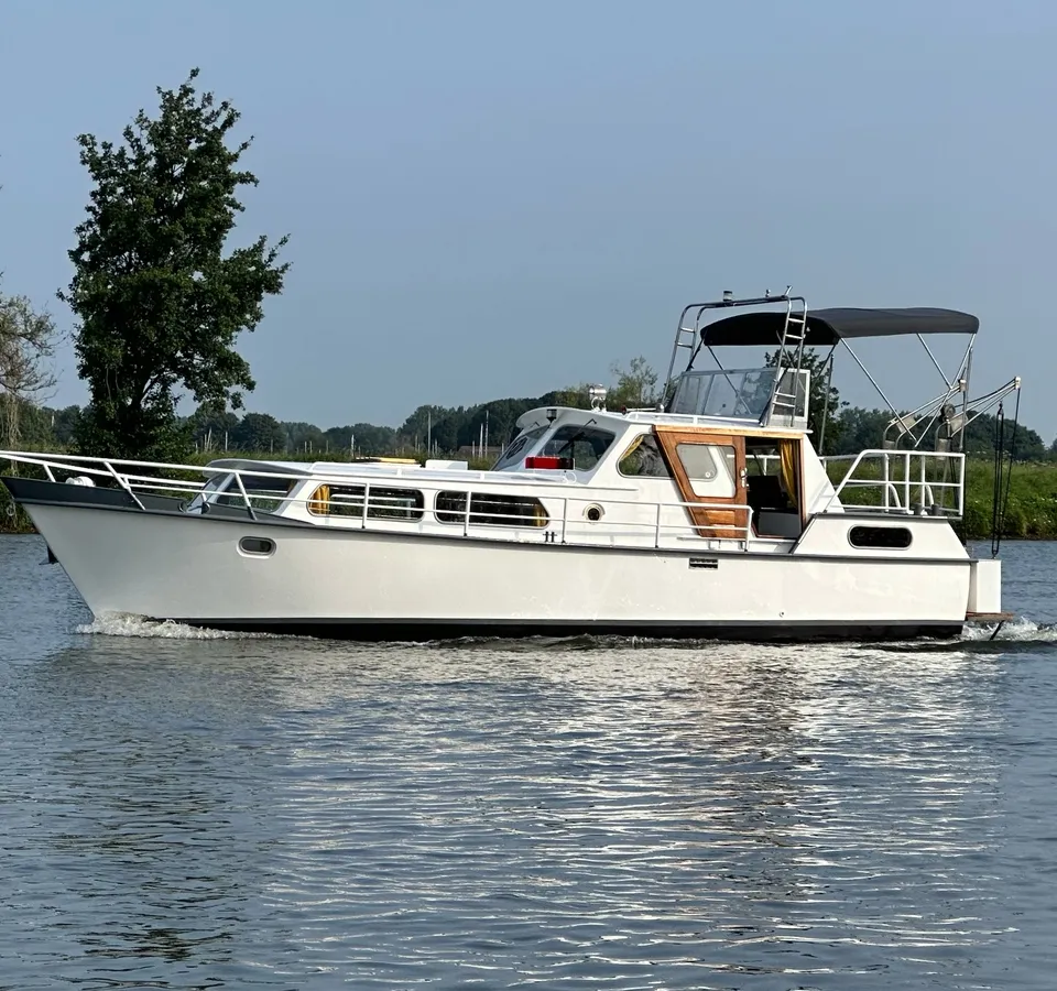 De Ruiter 1020 GSAK 1976 – stalen verdrongen romp - Foto 1