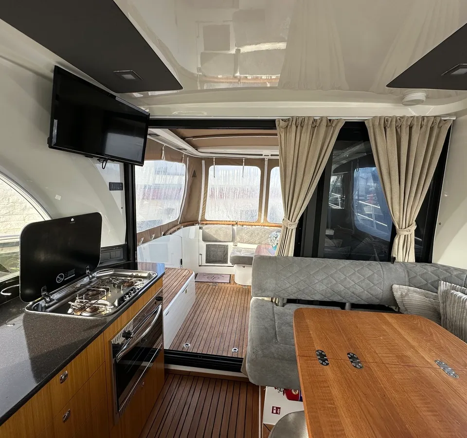 Marex 375 2021 – Scandinavisch cruiser met 435 pk - Foto 2