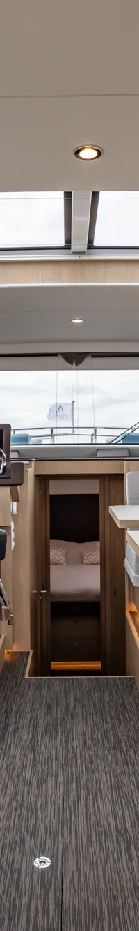 Babro Tridente 44 OC 2024 – salon en kuip op één niveau - Foto 4