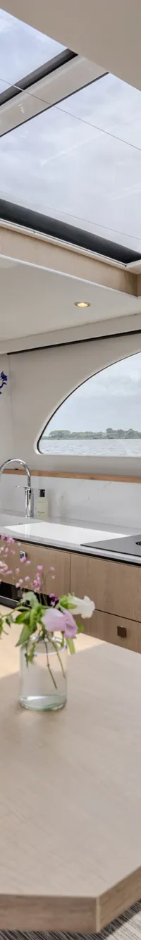 Babro Tridente 44 OC 2024 – salon en kuip op één niveau - Foto 21
