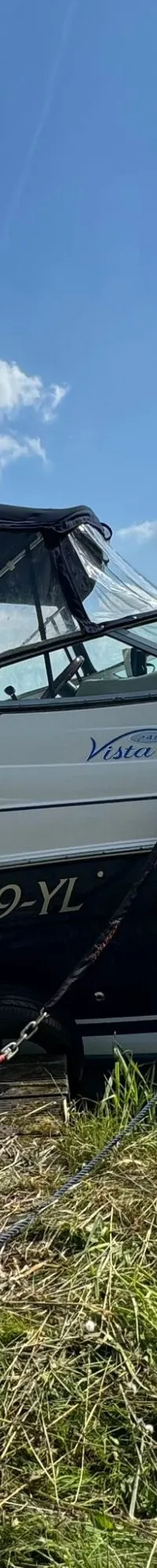 Four Winns 248 Vista 2005 – trailerbaar cruiser met hal-opslag - Foto 6