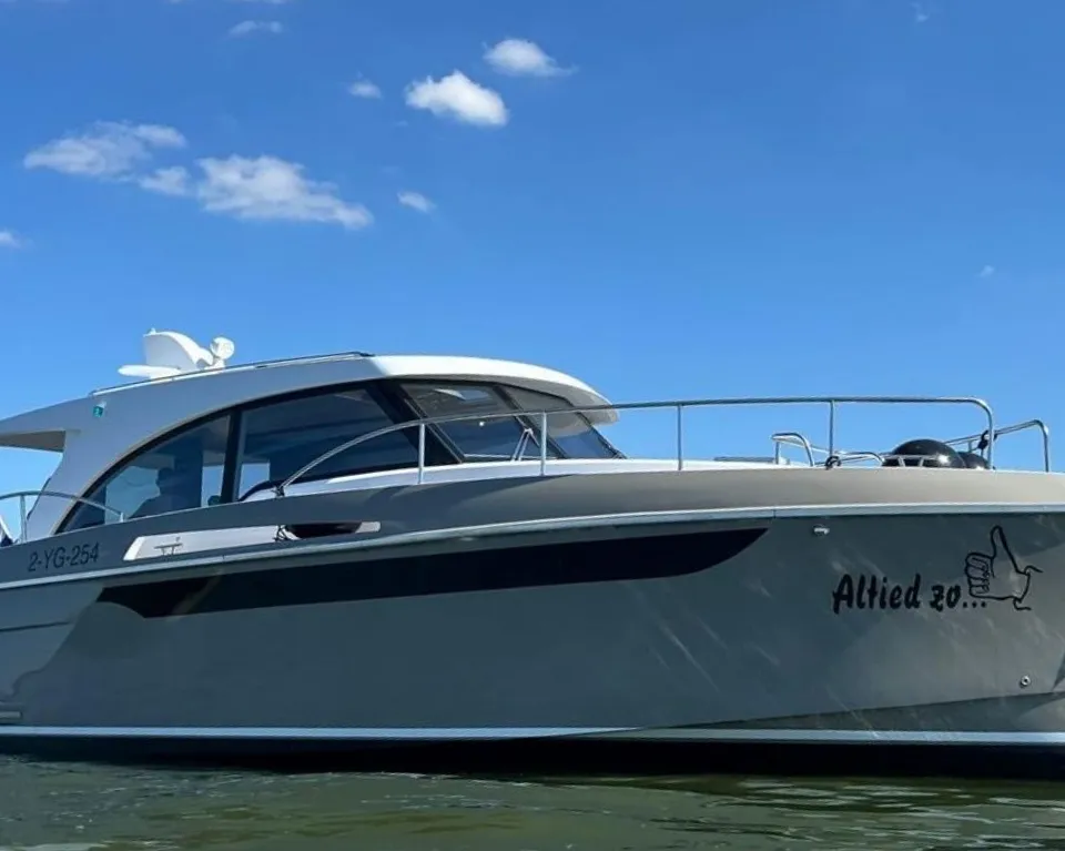 Concordia 110 Sedan Paviljoen 2022 – aluminium kuipjacht met elektrisch dak - Foto 1