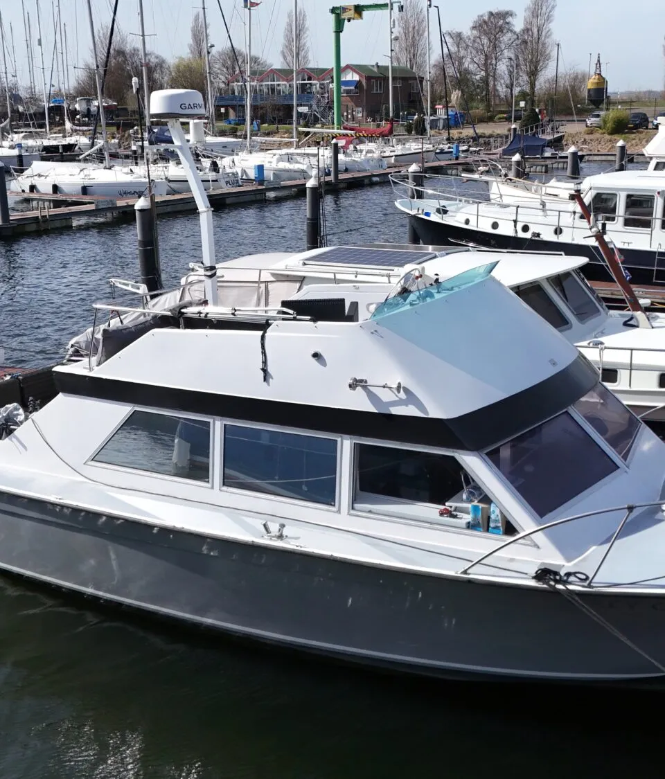 Chris Craft 11.00 Flybridge 1978 – dubbele flybridge-stuurpost - Foto 2