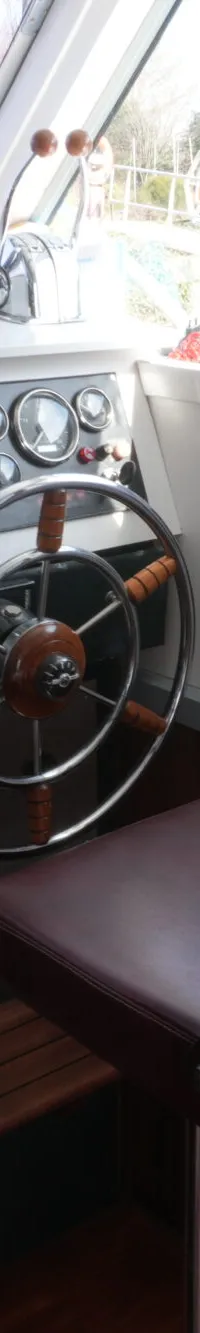 Chris Craft 11.00 Flybridge 1978 – dubbele flybridge-stuurpost - Foto 16