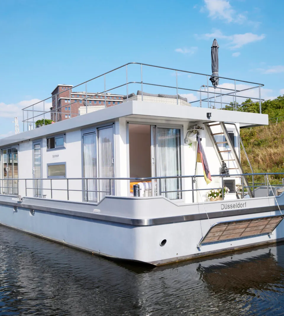 Motor Cruiser Home Traveller XXL 2017 – vaarbereide woonboot - Foto 1