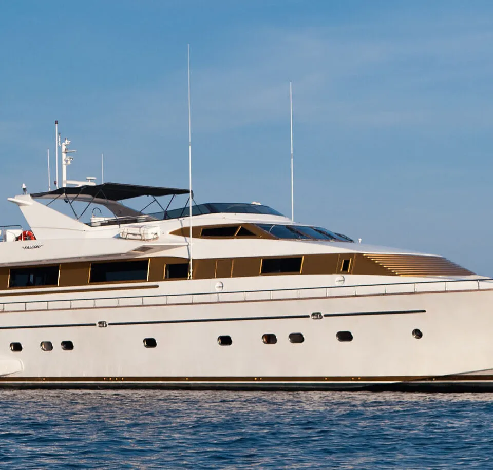 Falcon 100 2001 – Zeewaardig superjacht met refit 2023 - Foto 1