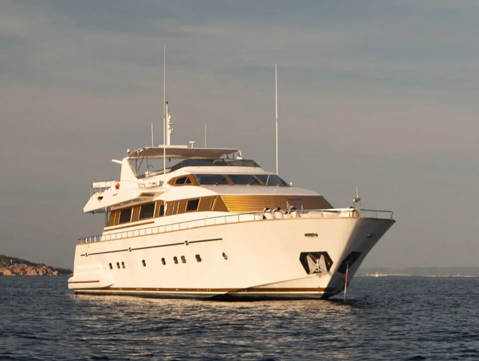 Falcon 100 2001 – Zeewaardig superjacht met refit 2023 - Foto 2