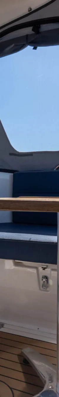 Nimbus 280 Coupé 2000 – degelijk cruiser met twee hutten - Foto 4